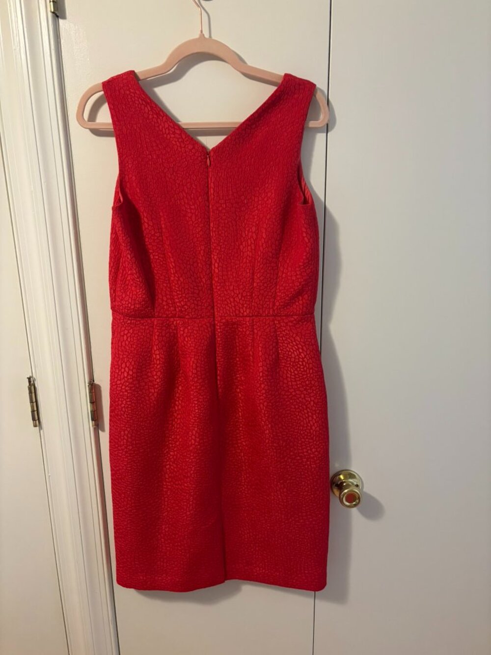 ## ✨ Banana Republic Red Textured Jacquard V-Neck Dress ✨ - Picture 2 of 4
